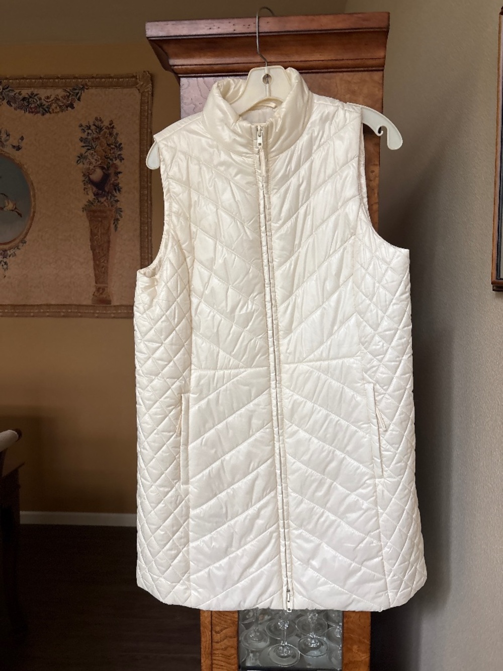 Talbots Primaloft Long Vest size Medium Worn once or twice